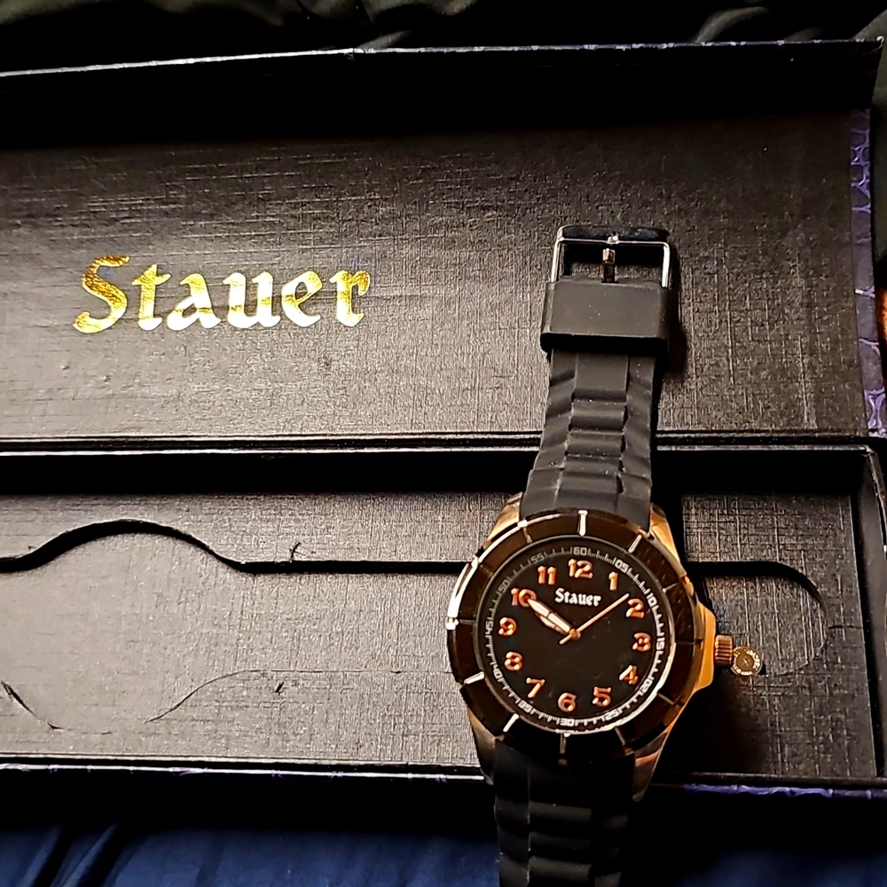Stauer mens watch